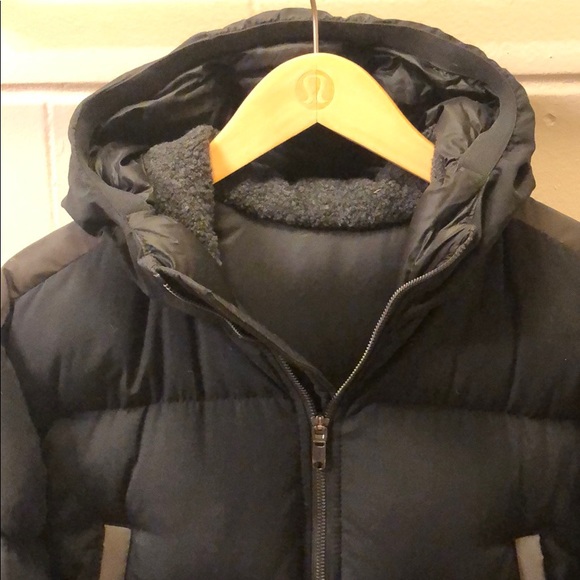 Lululemon McCloud Parka Black Small - Picture 2 of 5